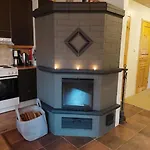 Kotoisa Hirsihuvila Yllaeksellae Villa *