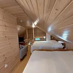 Villa Kotoisa Hirsihuvila Yllaeksellae Ylläsjärvi