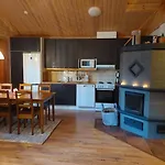 Kotoisa Hirsihuvila Yllaeksellae