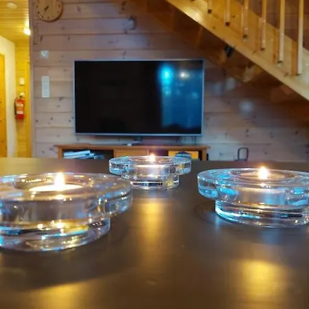 Villa Kotoisa Hirsihuvila Yllaeksellae *