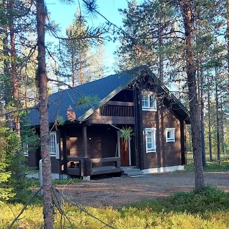 Kotoisa Hirsihuvila Yllaeksellae Villa *