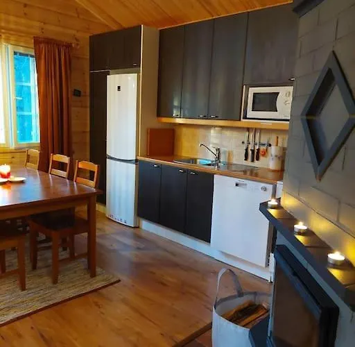 Kotoisa Hirsihuvila Yllaeksellae Villa *