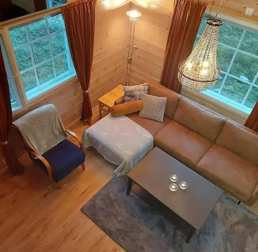 Kotoisa Hirsihuvila Yllaeksellae Ylläsjärvi